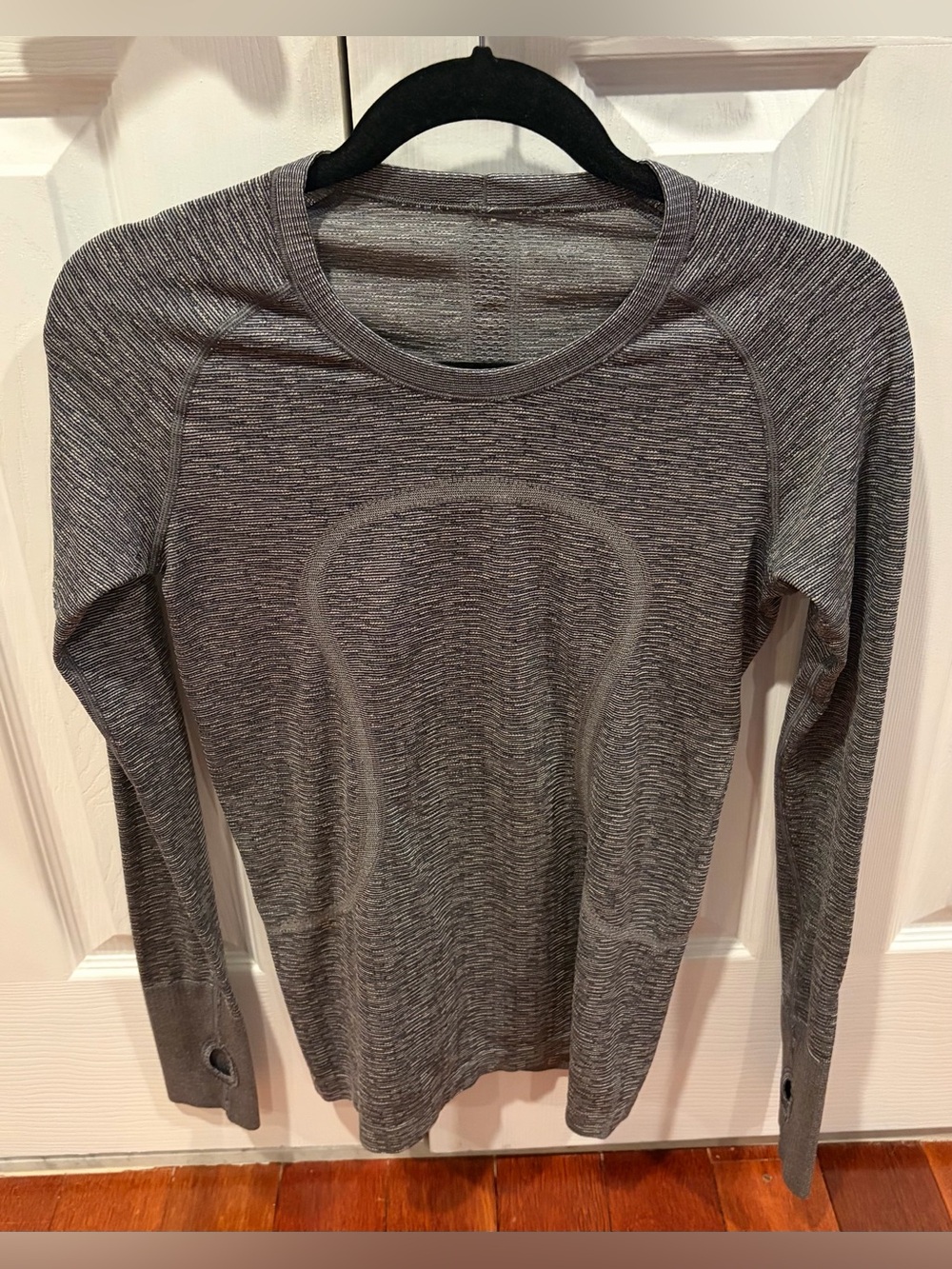 Lululemon Swiftly Tech Long Sleeve Tee - Size 8